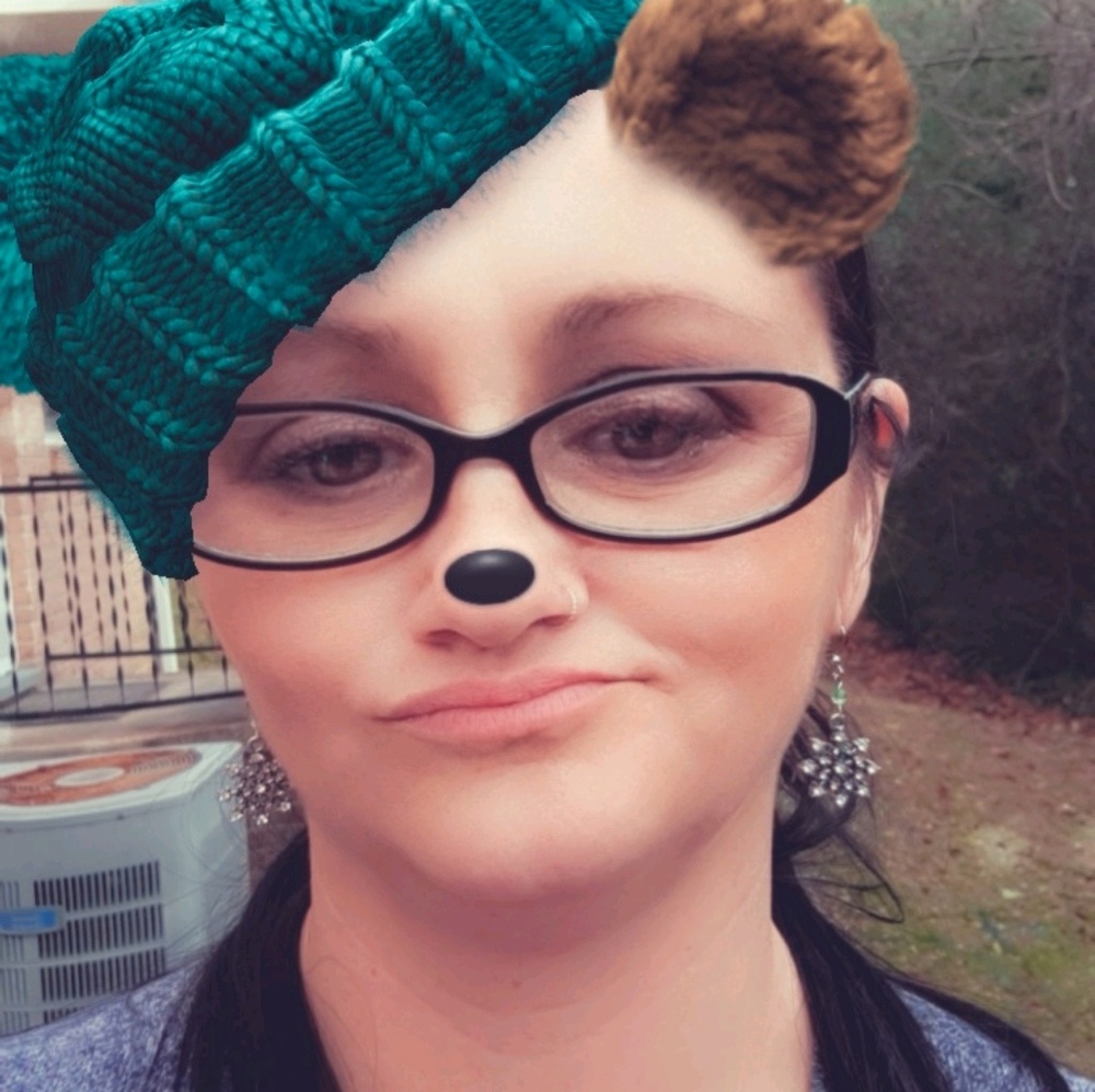 Meet your Posher, Nikki